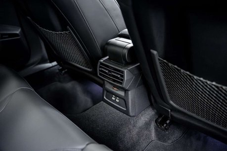 Audi RS3 2.5 TFSI Carbon Vorsprung Saloon 4dr Petrol S Tronic quattro Euro 6 (s/s) ( 15