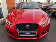 Jaguar XF D R-SPORT BLACK 5