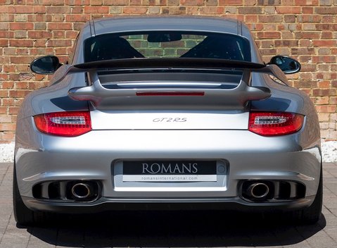 Porsche 911 (997) GT2 RS 5