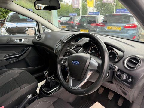 Ford Fiesta 1.25 Zetec Euro 5 5dr 17