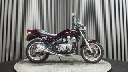 Kawasaki Zephyr 1995 GREAT RUNNING CLEAN PROJECT BIKE 550CC CUSTOM RETRO