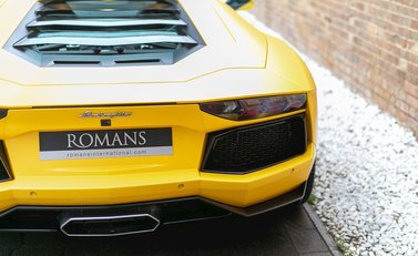 Lamborghini Aventador LP700-4 21