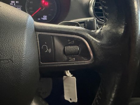 Audi A3 1.6 TDI SE Sportback S Tronic Euro 5 (s/s) 5dr 15