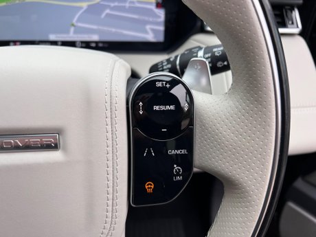 Land Rover Range Rover Velar 2.0 D240 R-Dynamic HSE Auto 4WD Euro 6 (s/s) 5dr 21