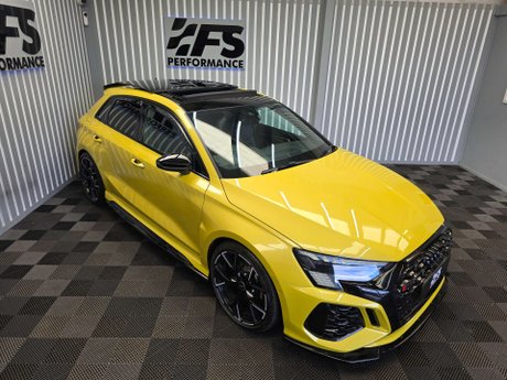 Audi RS3 2.5 TFSI Vorsprung Sportback 5dr Petrol S Tronic quattro Euro 6 (s/s) (400 14