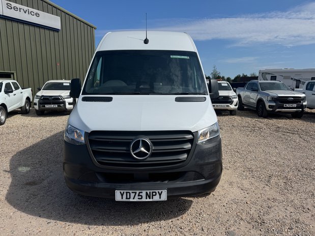 Mercedes-Benz Sprinter LWB L3H2 Pro 315 150BHP High Roof Air Con EURO 6 3