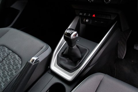 Audi A1 SPORTBACK TFSI SPORT 31