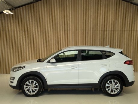 Hyundai TUCSON 1.6 Tucson SE Nav GDi 2WD 5dr 15