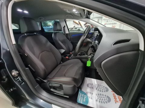 SEAT Leon 1.5 TSI EVO FR ST Euro 6 (s/s) 5dr 41