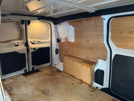 Vauxhall Vivaro 1.5 Vivaro 2900 Sportive S/S 33