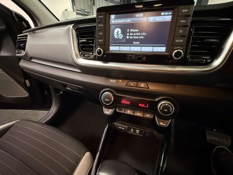 Kia Stonic 1.0 Stonic 3 ISG Semi-Auto 5dr 29