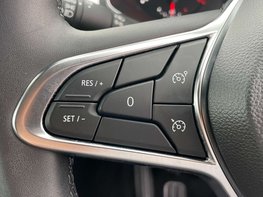 Renault Captur 1.0 Captur Iconic Edition TCe 5dr 47