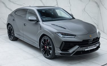 Lamborghini Urus S 7