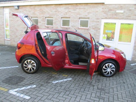 Dacia Sandero 1.0 SCe Ambiance Euro 6 5dr 9