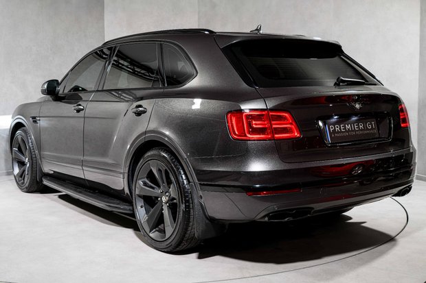Bentley Bentayga V8. NOW SOLD. SIMILAR REQUIRED. PLEASE CALL 01903 254800. 1