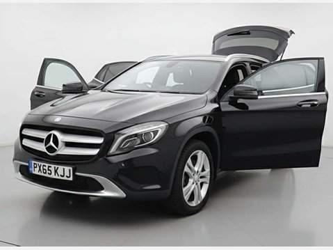 Mercedes-Benz GLA 2.1 GLA 200 Sport Premium CDi 4Matic Auto 4WD 5dr 3