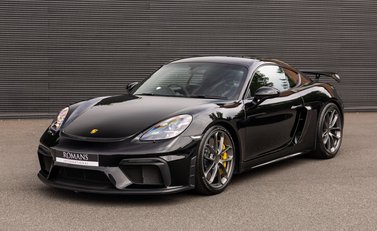 Porsche Cayman GT4 (718) 2