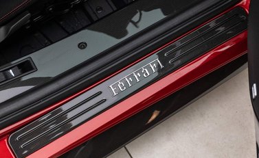 Ferrari 488 Pista 14