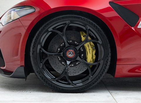 Alfa Romeo Giulia GTAm 37