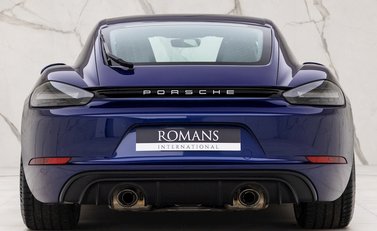 Porsche 718 Cayman GTS 4.0 5