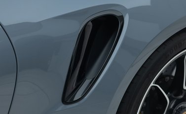 Porsche 911 Turbo S CABRIOLET (992) 42