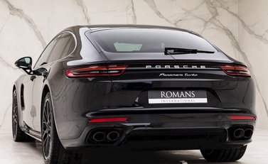 Porsche Panamera Turbo 3