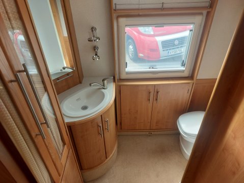 Auto-Trail Mohican 22