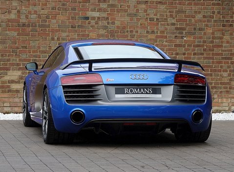 Audi R8 LMX 13