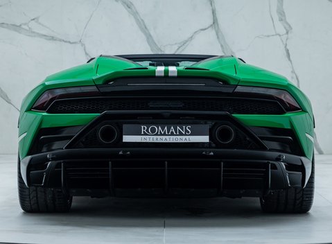 Lamborghini Huracan LP 640-4 EVO SPYDER 60th Anniversary Edition 11
