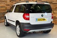 Skoda Yeti 2.0 TDI SE Plus SUV 5dr Diesel Manual 4WD Euro 5 (140 ps) 88