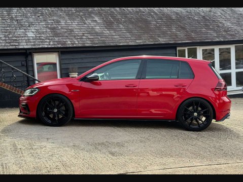 Volkswagen Golf 2.0 TSI BlueMotion Tech R Hatchback 5dr Petrol DSG 4Motion Euro 6 (s/s) (31 8