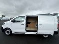 Vauxhall Vivaro 1.5 Vivaro F2900 Prime S/S 5dr 4