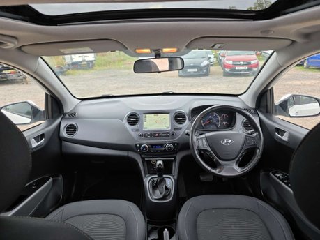 Hyundai i10 1.2 Premium SE Hatchback 5dr Petrol Auto Euro 6 (87 ps) 6