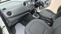 Hyundai i10 1.2 SE Hatchback 5dr Petrol Auto Euro 6 (87 ps) 39
