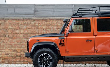 Land Rover Defender 110 Adventure Edition 27