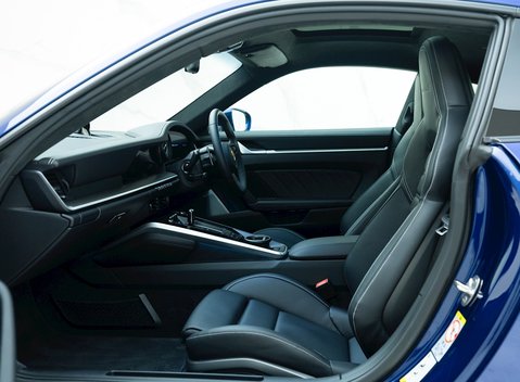 Porsche 911 (992) Turbo S 13