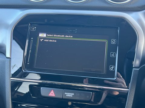 Suzuki Vitara SZ-T BOOSTERJET MHEV 24