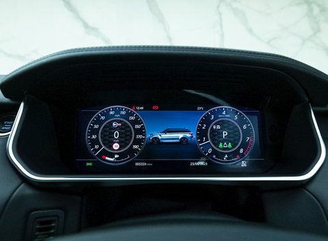 Land Rover Range Rover Sport 5.0 SVR Carbon Edition 17