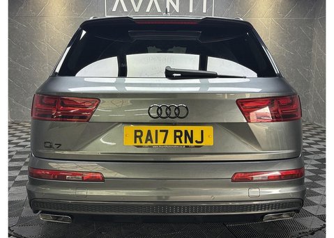 Audi Q7 3.0 TDI V6 S line SUV 5dr Diesel Tiptronic quattro Euro 6 (s/s) (272 ps) 7