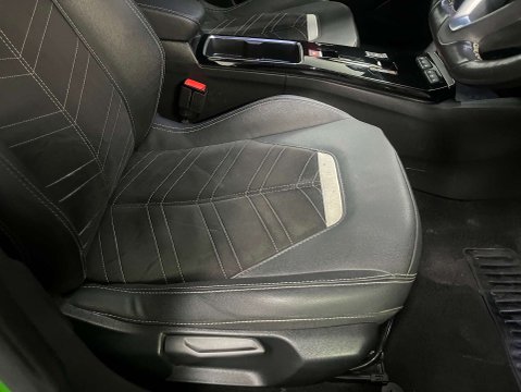 Vauxhall Mokka 1.2 Mokka Ultimate Turbo Auto 5dr 12