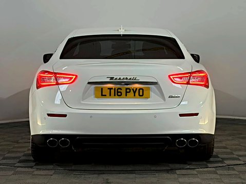 Maserati Ghibli DV6 8