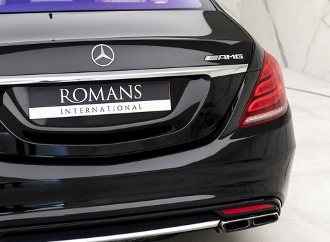 Mercedes-Benz S Class L Saloon 33