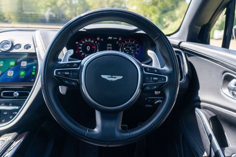 Aston Martin DBX 707 12