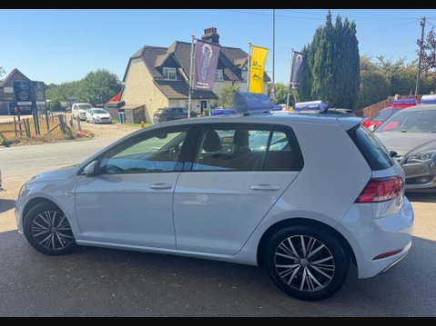 Volkswagen Golf 1.5 TSI EVO SE DSG Euro 6 (s/s) 5dr 4