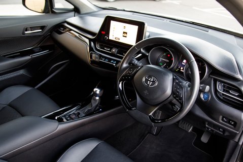 Toyota C-HR DESIGN 4