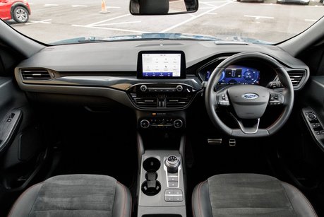 Ford Kuga ST-LINE X EDITION