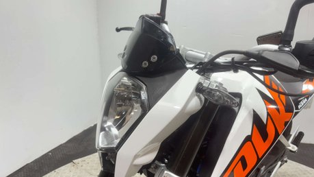 KTM Duke 2016 9K MOT JUNE 2027 200CC NAKED BIKE 14
