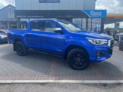 Toyota Hilux INVINCIBLE X LIMITED EDITION 4WD 2.4D-4D NO VAT