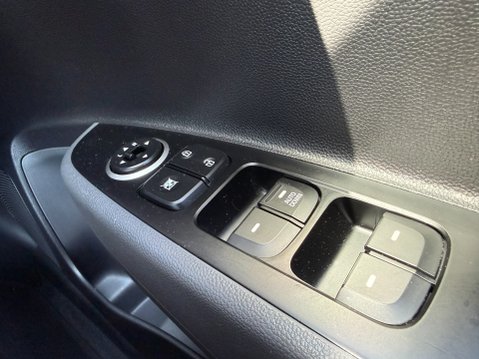 Hyundai i10 SE AUTOMATIC 35