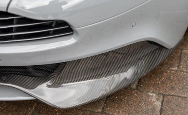 Aston Martin Vanquish Volante 27